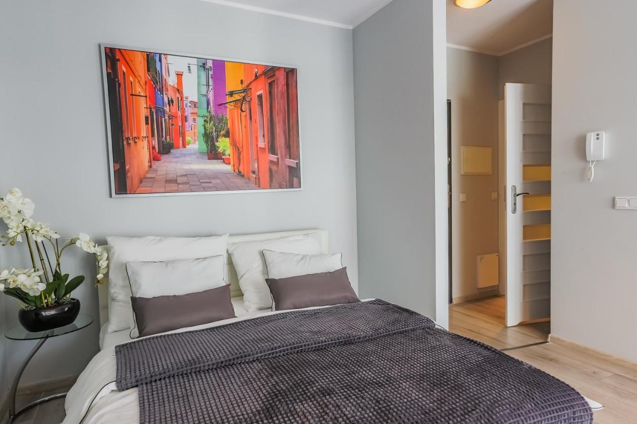 Coin Apartamenty Breslávia Exterior foto