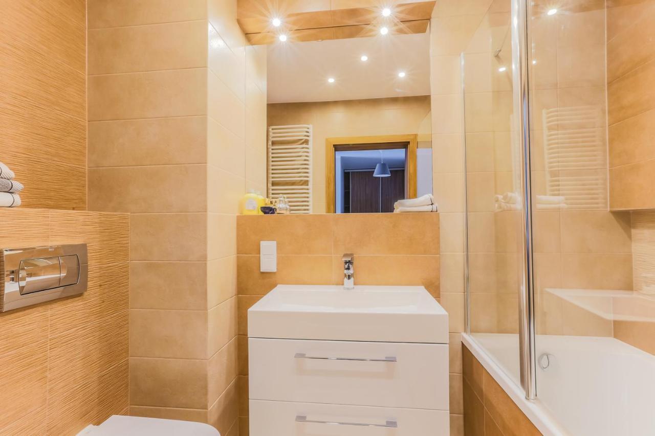 Coin Apartamenty Breslávia Exterior foto